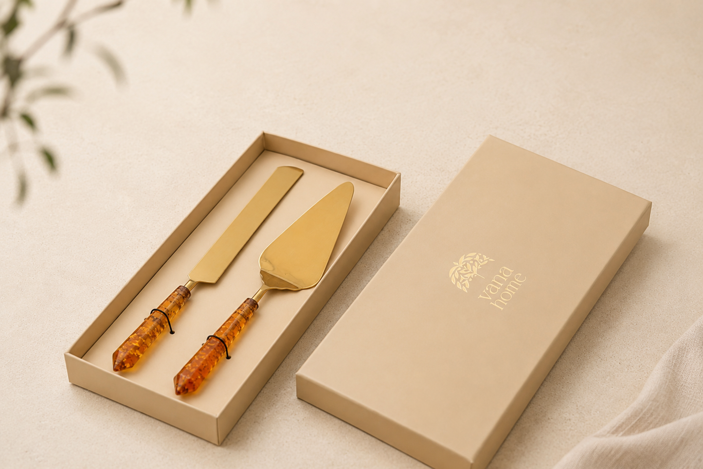 Auric Cake Server Set